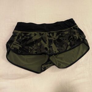 - Camo Speed Up Shorts